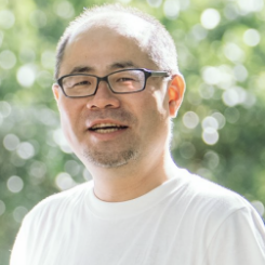 岸原 稔泰氏